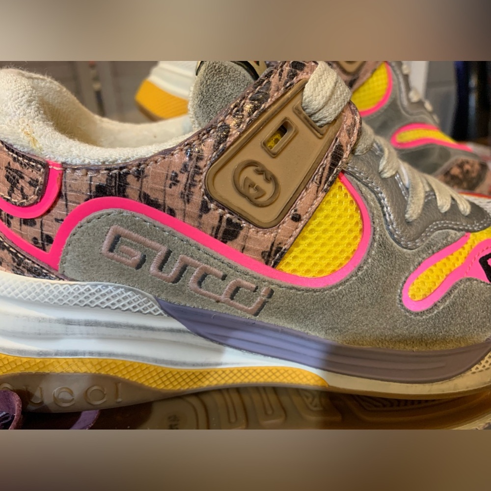 Euc!!Gucci/Python Skin Printed Sneakers - image 8